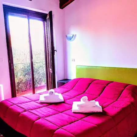 Moretti Village - Sophie