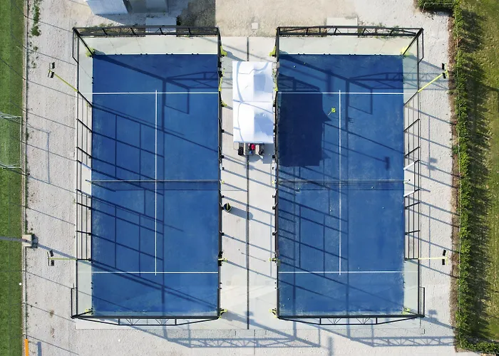 Moretti Village - Sophie Rooms Country House * Civitanova Marche